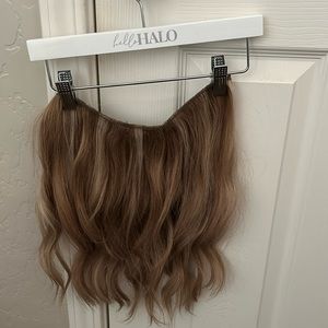 HALO Couture 14” layered halo extensions.
